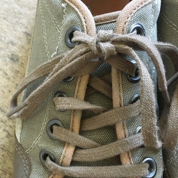 Columbia Greenbelt Leather Low Top Skater Sneakers - Picture 10 of 16